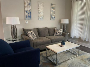 Apartment located near Historic Charleston